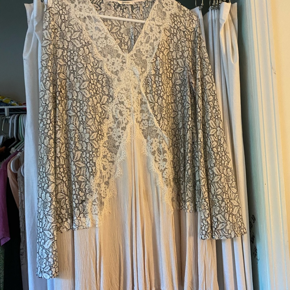 Cover dress
